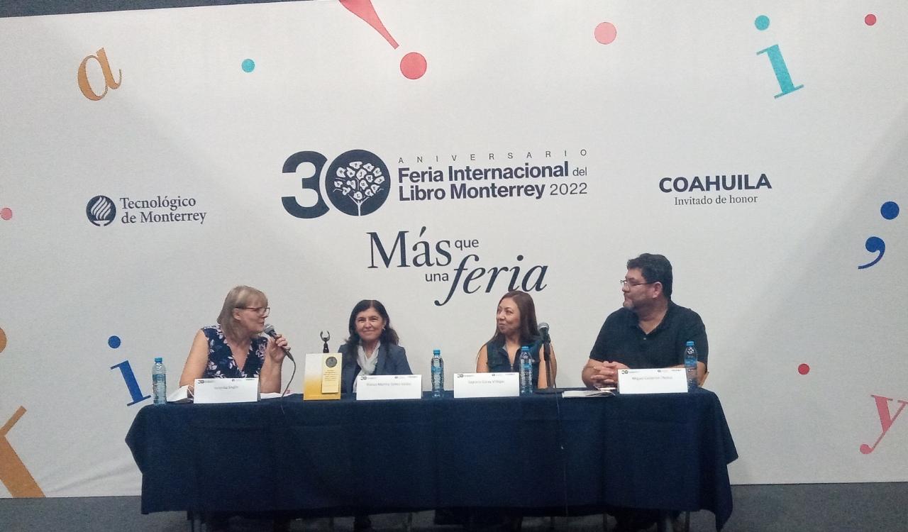 Presentación de libros de la autoría de Profesores-Investigadores del Posgrado de la FTSyDH durante la Feria Internacional del Libro de Monterrey 2022